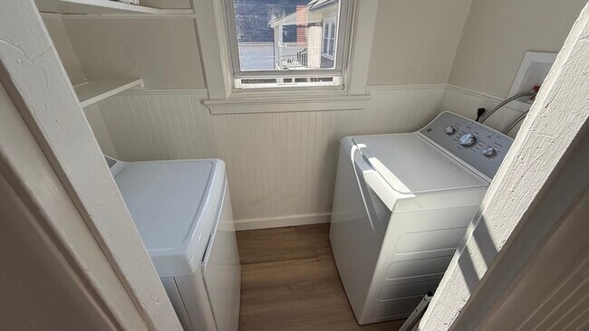 Photo - 36 Mayfield St Unit 2