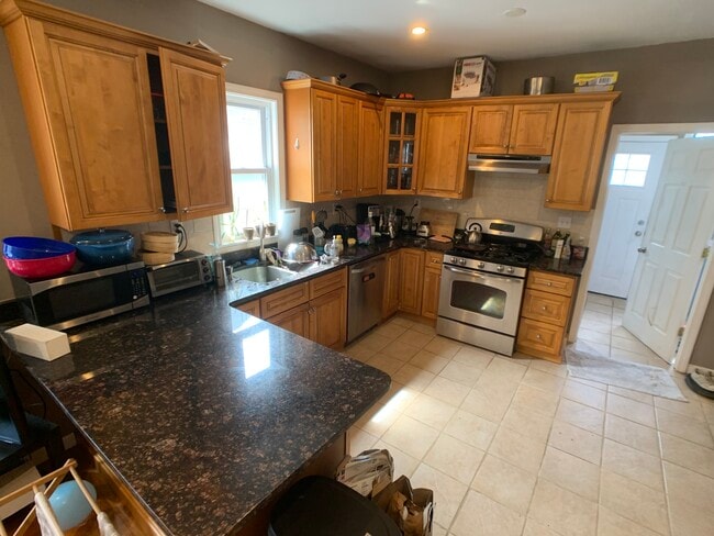 Photo - 49 Quint Ave Unit 2