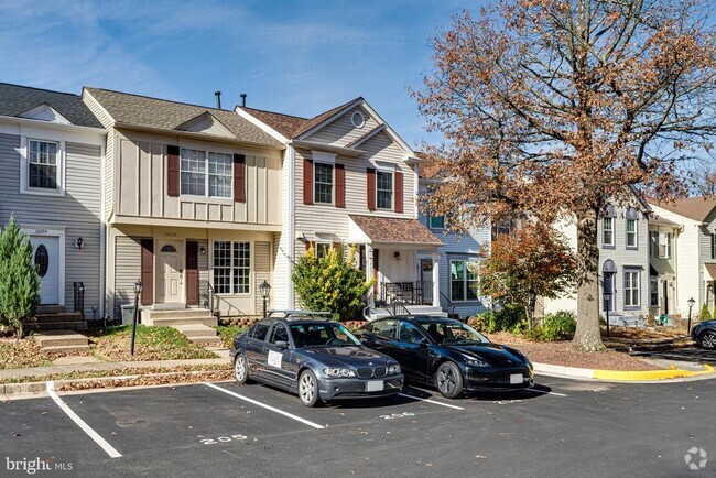 Building Photo - 14690 Basingstoke Loop Rental