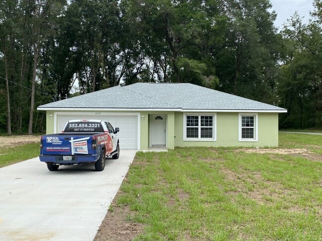 Building Photo - Is not available to show UNTIL MID OCTOBER... Rental