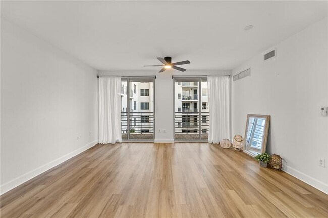 Photo - 1830 Radius Dr Unit 605