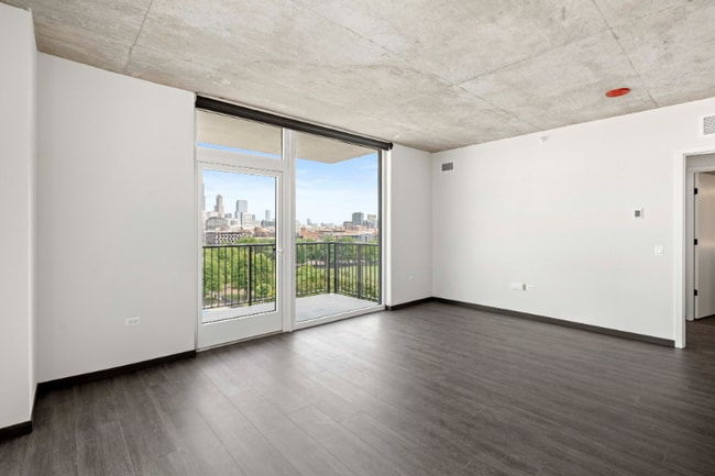 Photo - 153 N Ashland Ave