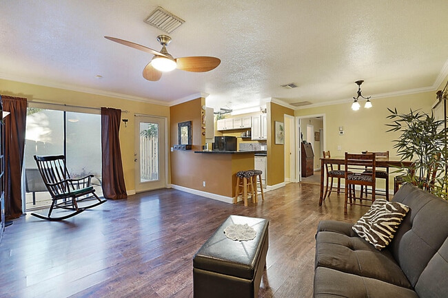 Photo - 30 Crossings Cir Unit B