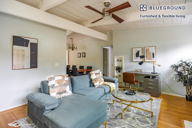 Photo - 312 Haight St