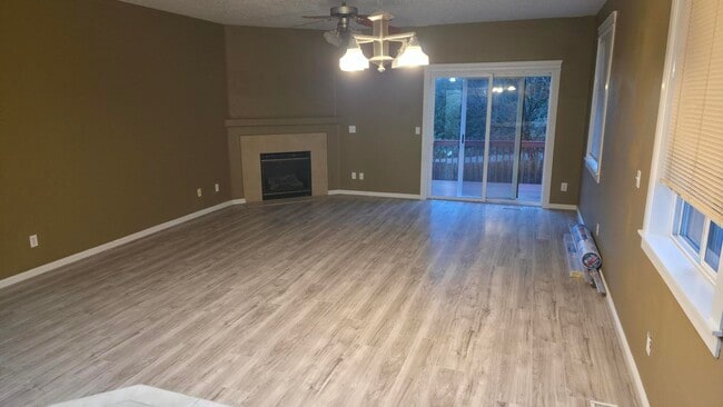 Photo - 1448 NE 176th Ave