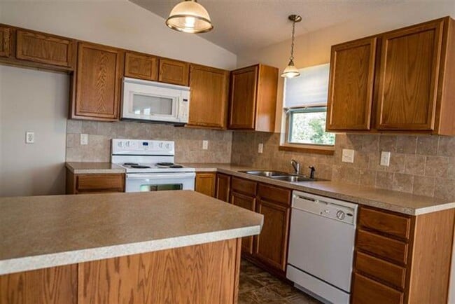 Photo - 11818 W Wilkinson Ct