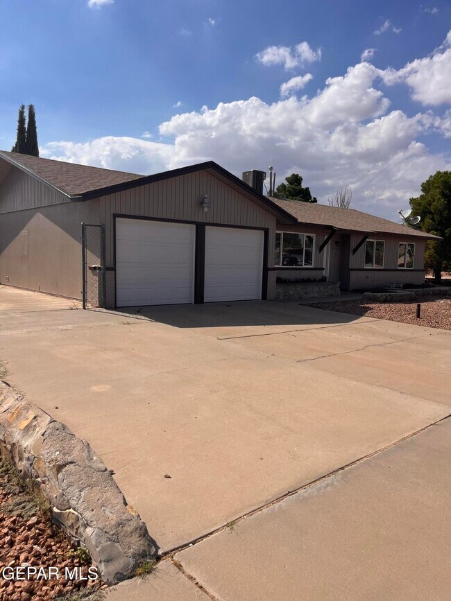 Photo - 2325 Ken Venturi Ln