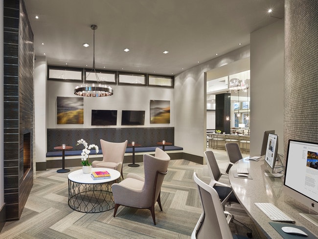 AVE Newtown Square Business Center