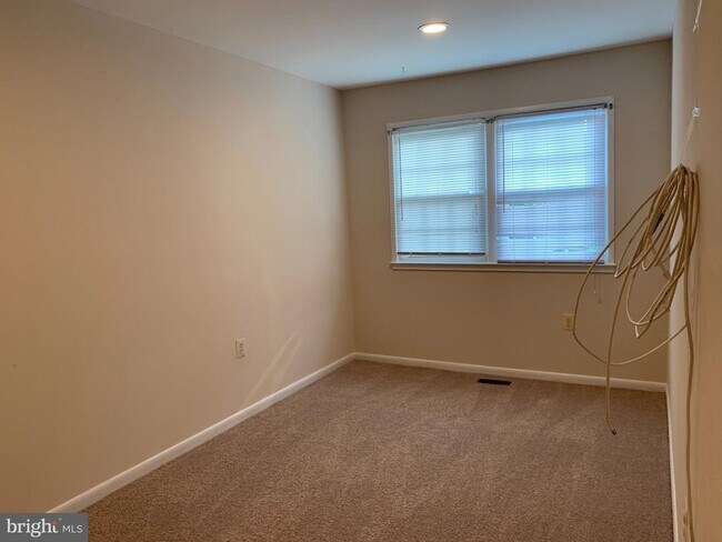 Photo - 14735 Endsley Turn