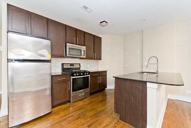 Photo - 5056 N Winchester Ave Apartments Unit 1W