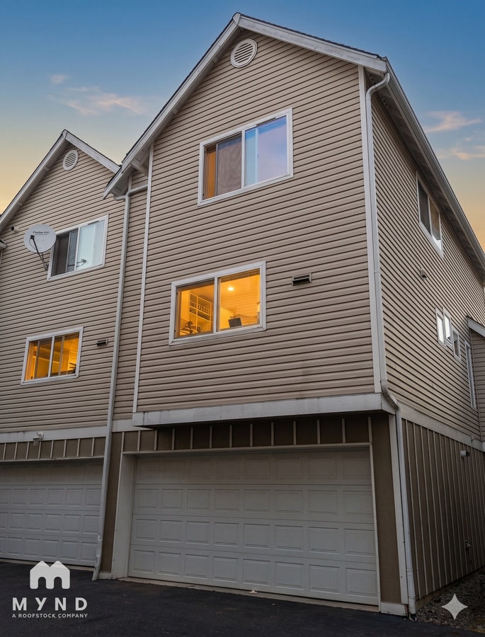 Photo - 4011 S Chicago St