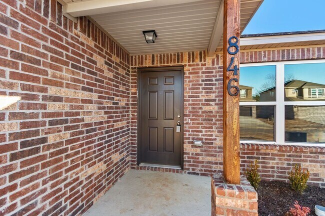 Photo - Brand new 3 bedroom, 2 bathroom home in Fayetteville, Arkansas