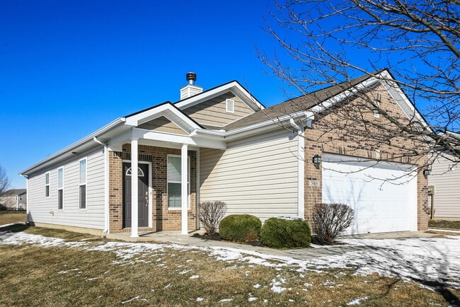 Photo - 3400 Roundlake Lane