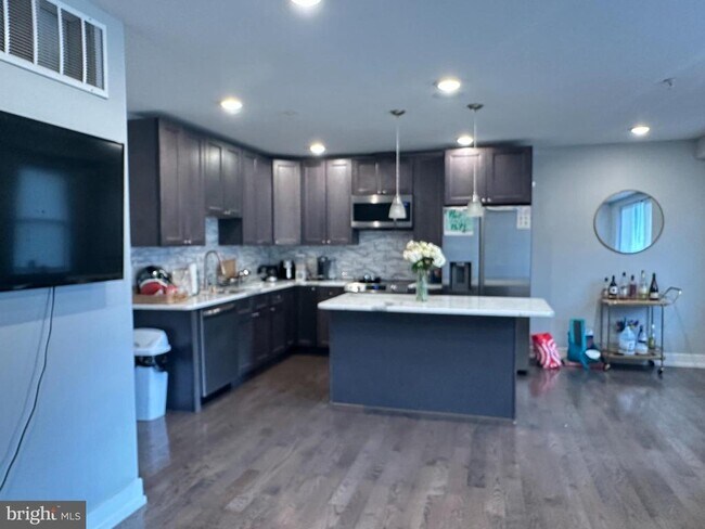 Photo - 1505 Parrish St Unit A