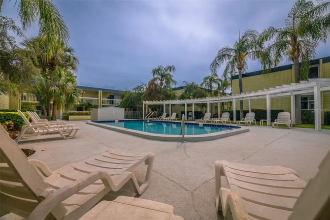 Photo - 1301 S Howard Ave Condo Unit A6