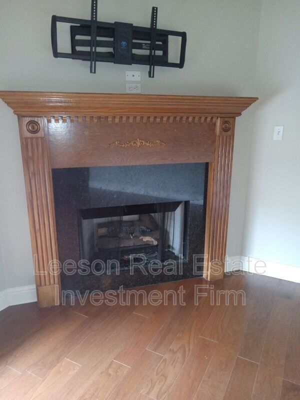 Photo - 5721 S Lakeshore Dr