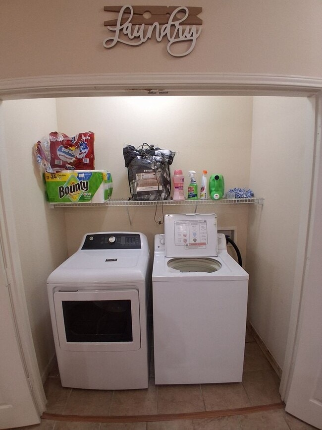 Photo - Midtown Village 2 Bed 2 Bath Condo! Available July!