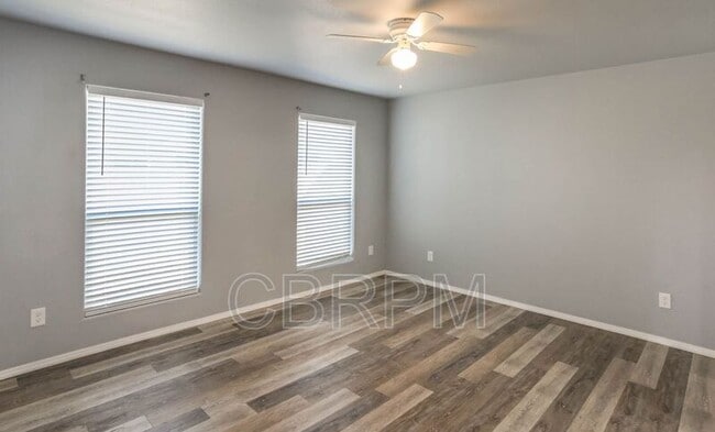 Photo - 1107 N Englewood Ave