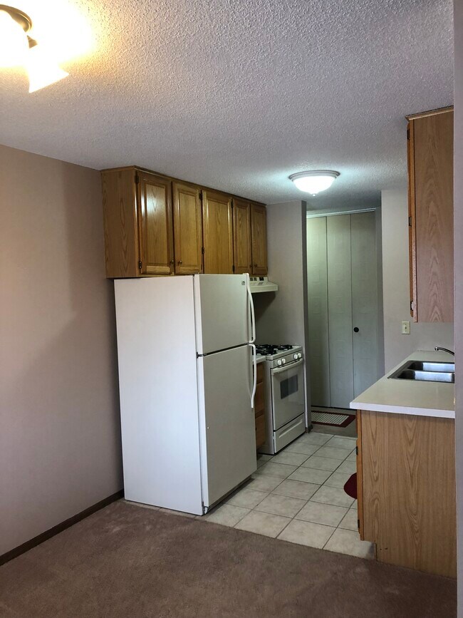 Photo - 4101 Parklawn Ave Unit 130