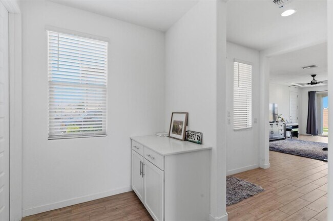 Photo - 5935 S Coyote Canyon