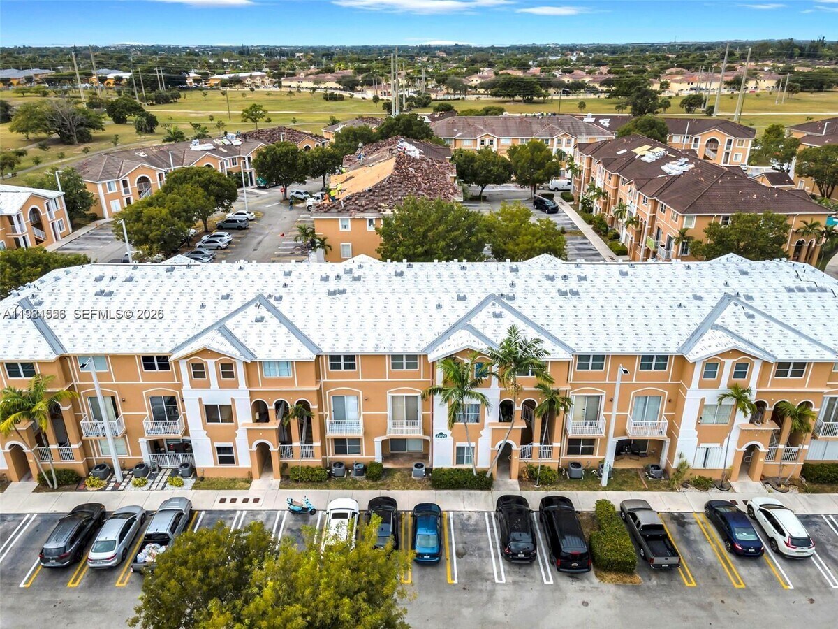 Photo - 7250 NW 177th St