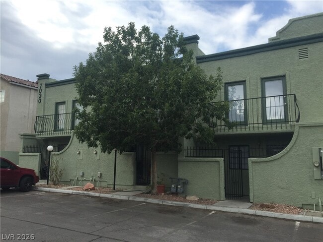 Photo - 7030 Burcot Ave Unit C105