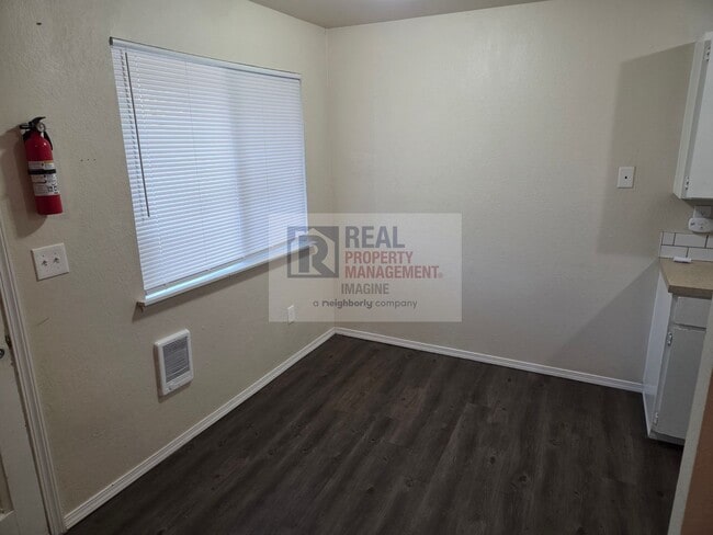 Photo - Charming 1 Bedroom In Quiet Neighborhood! Unit 9