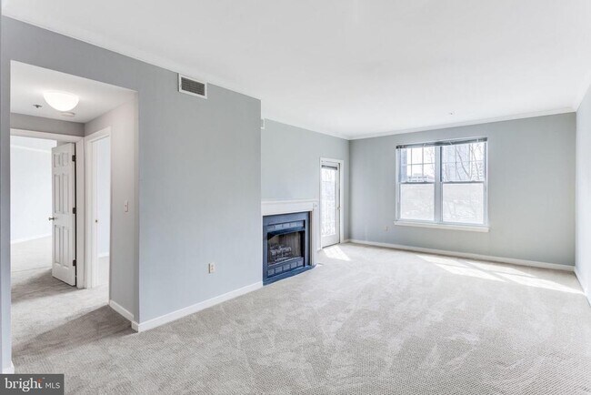 Photo - 1645 International Dr Unit 309