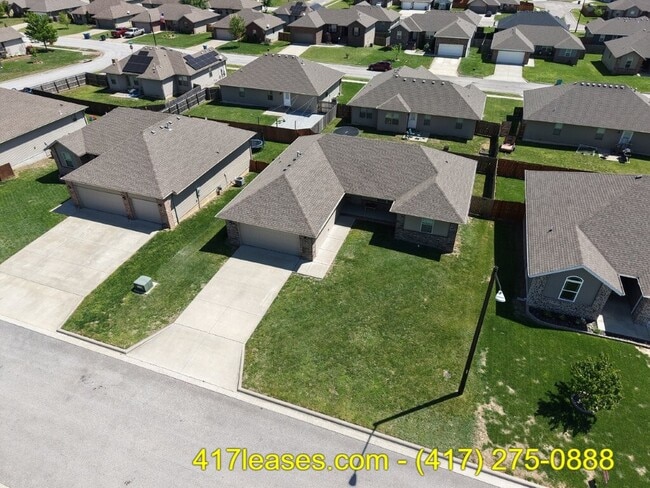 Photo - 1338 Marseilles Ave