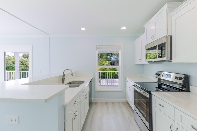 Photo - 224 W Seaview Dr