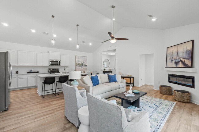 Photo - 423 Arrowwood Blvd