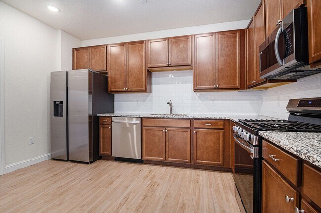 Photo - Ground Level Condo - 2 Bedrom 2 Bathroom in Chatfield Bluffs Unit 106