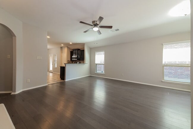 Photo - 8905 Tenderfoot Ln
