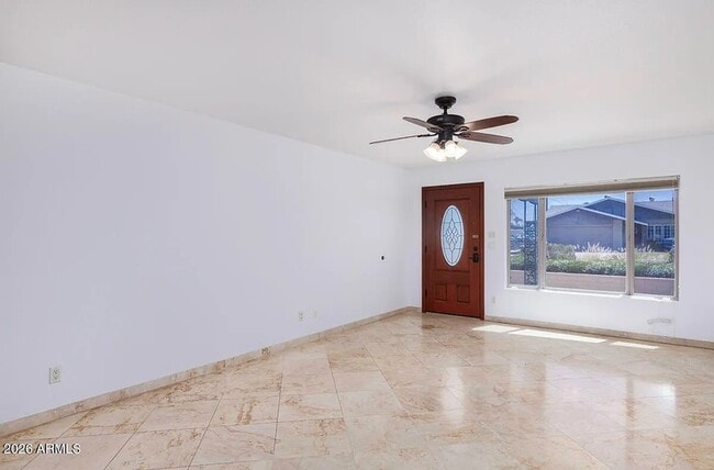 Photo - 1059 E Broadmor Dr