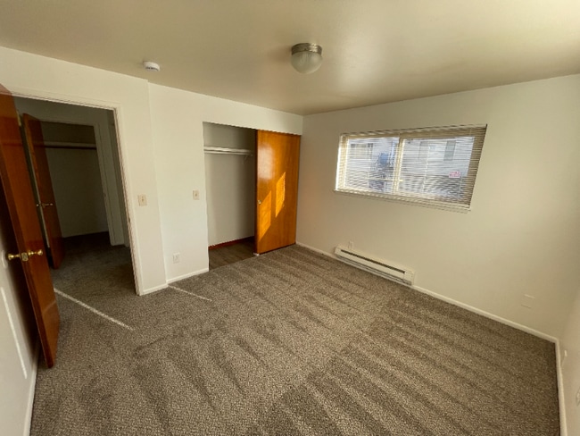 Photo - 3033 NE 140th St Unidad 03