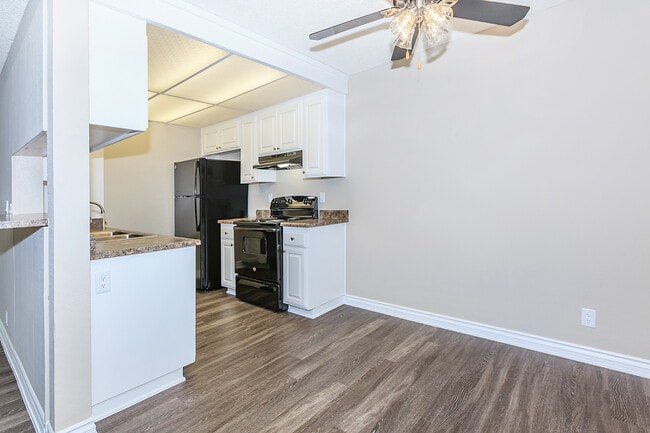 Raintree Apartment Homes