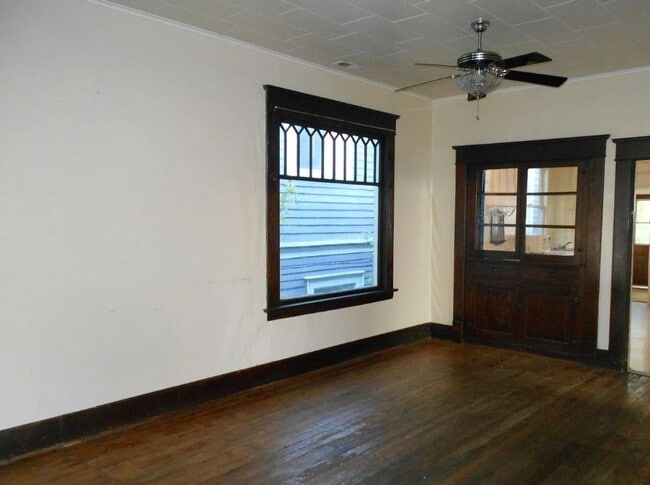 Photo - 2 Bedroom House Within Moments of Downtown and WWU