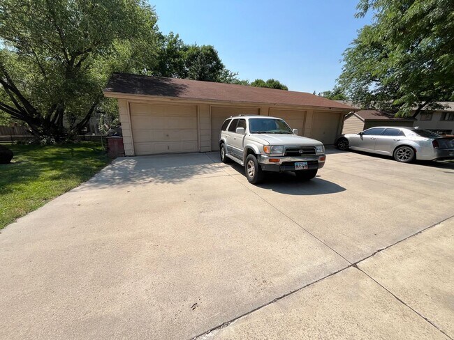 Photo - 2 Bed/2 Bath Townhome For Rent in South Sioux Falls!!