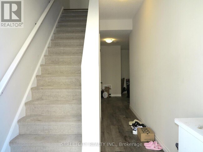 Photo - 435 Callaway Rd