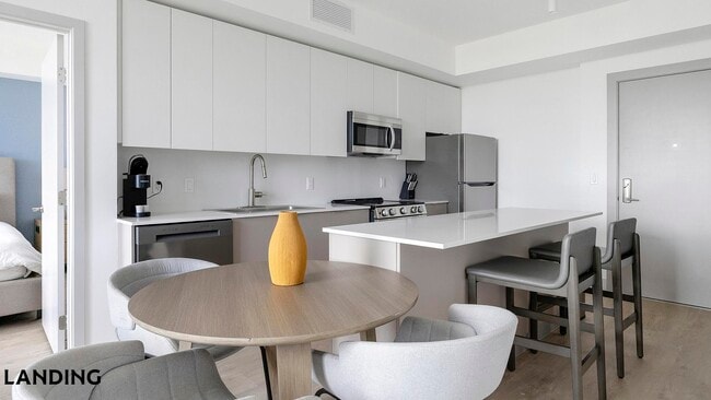 Photo - 1155 NE 126th St Unidad 632