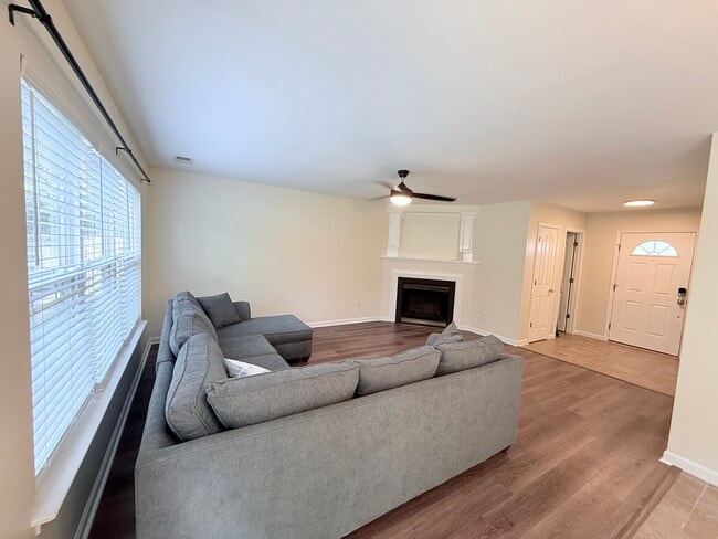 Living room - 8253 Belmont Stables Dr