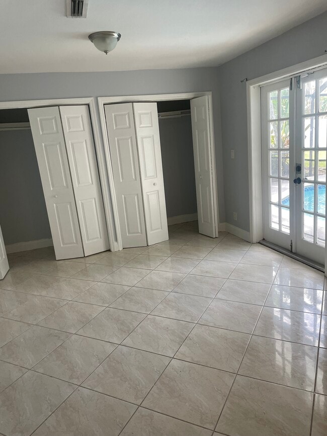 Photo - 3380 NW 39th St