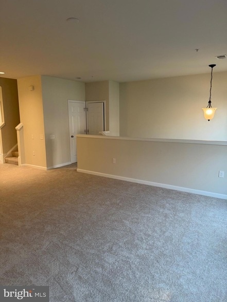 Photo - 20592 Geddes Terrace