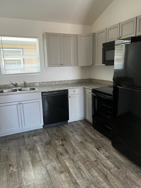 Paluxy Townhomes