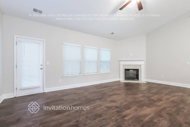 Photo - 245 Angela Ln