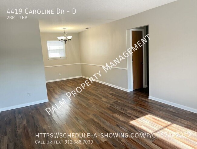 4419 Caroline Dr