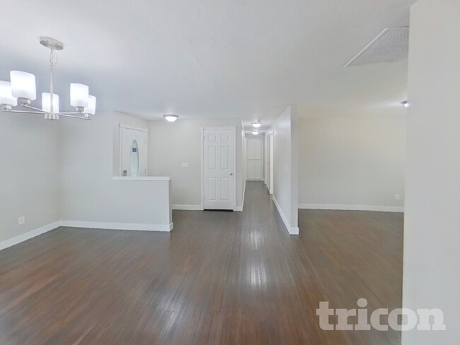 1457 NE 12th Ave