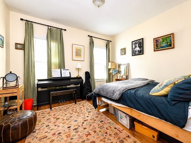 Building Photo - 81 Tremont St