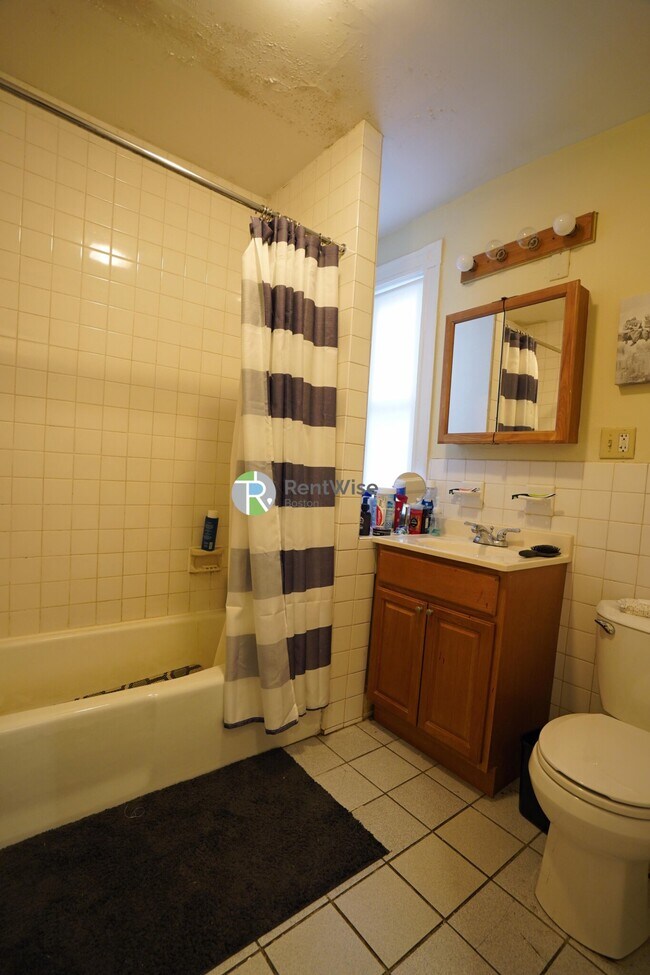 Photo - 795 Columbia Rd Unidad 1