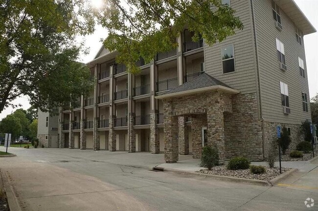Building Photo - 213 S Highway 71 Unit A104 Rental